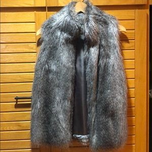 Calvin Klein Faux Fur Gray Vest (S)